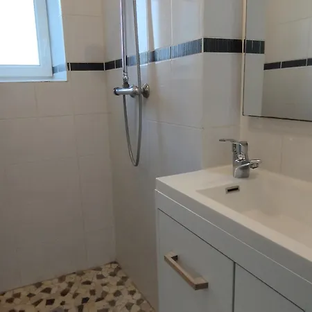 Maison De Charme A Domino, Oleron - Ideale Pour Familles Et Amis, 4 Pers, Proche Plages Et Marche - Fr-1-778-27